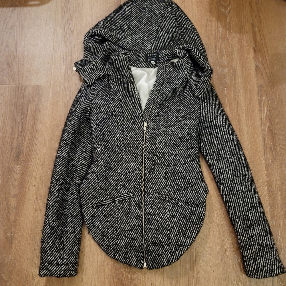 Wayne XS Black and White Hooded Jacket